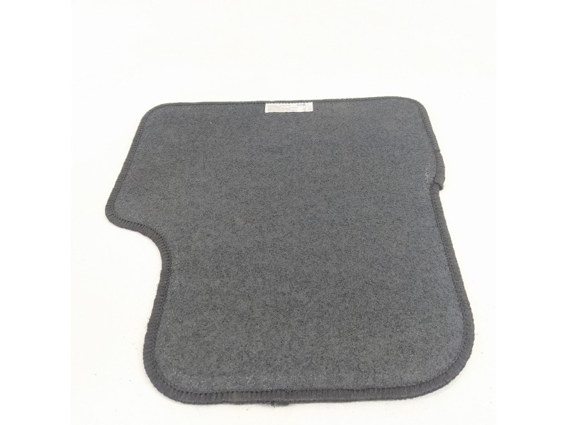 Recambio de juego de alfombrillas para peugeot 208 2020 referencia OEM IAM 1648475580  