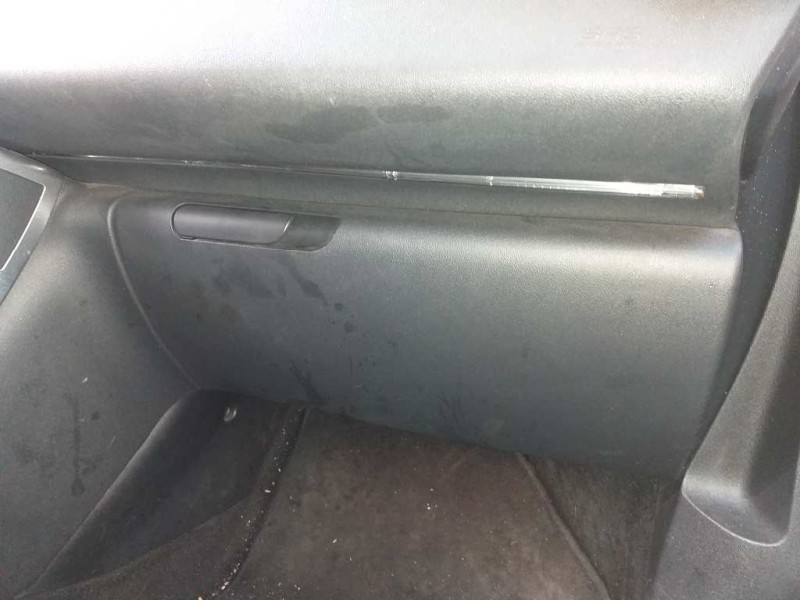Recambio de guantera para citroën c5 berlina exclusive referencia OEM IAM 8226PK  
