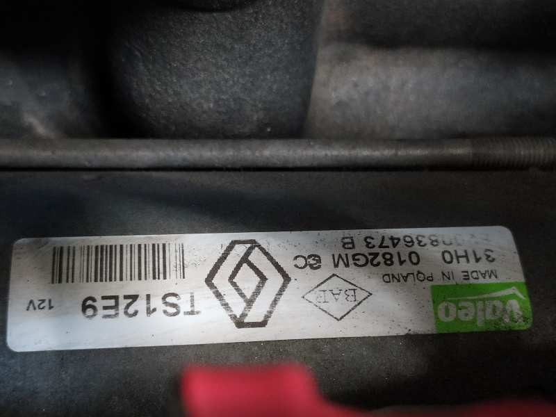 Recambio de motor arranque para renault megane iii berlina 5 p tomtom edition referencia OEM IAM 8200836473B  