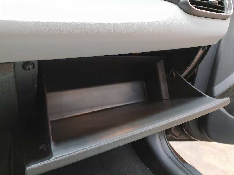 Recambio de guantera para hyundai i30 (pd) 1.6 crdi cat referencia OEM IAM 84510A6100RY  