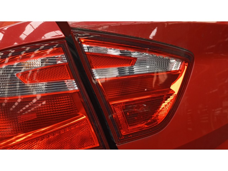 Recambio de piloto trasero izquierdo para seat toledo (kg3) 1.2 tsi referencia OEM IAM   