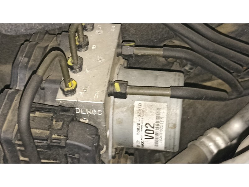 Recambio de abs para hyundai i40 city s blue referencia OEM IAM 589203Z510  