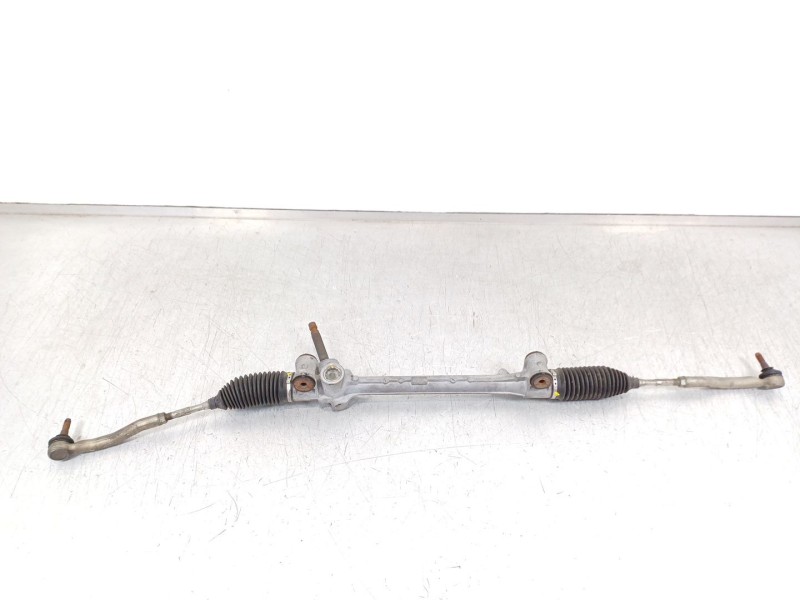 Recambio de cremallera direccion para toyota yaris active referencia OEM IAM 8Y112324B  