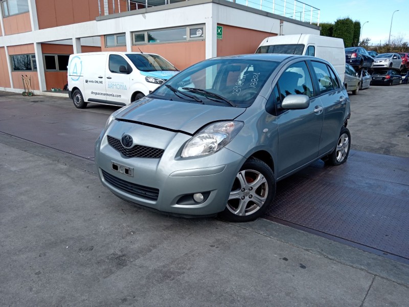 toyota yaris (_p9_) del año 2008