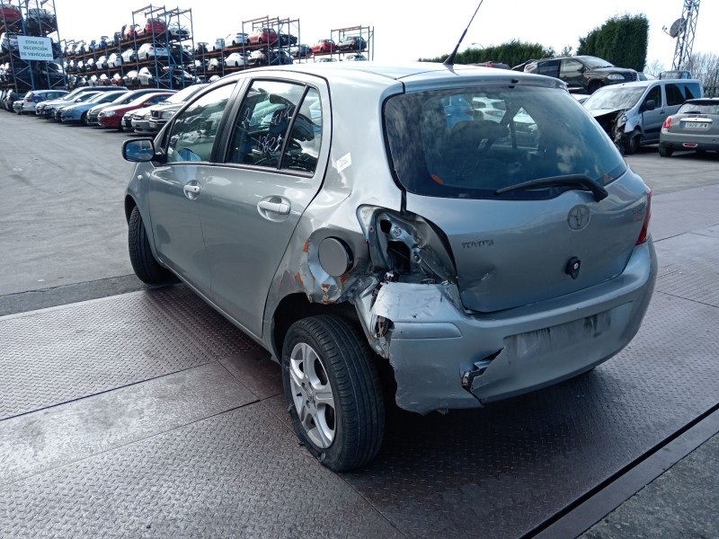 toyota yaris (_p9_) del año 2008