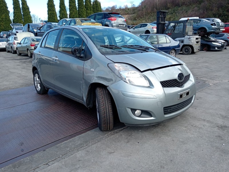 toyota yaris (_p9_) del año 2008
