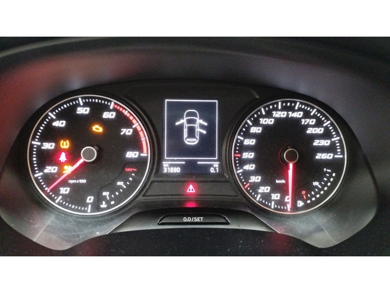 Recambio de cuadro instrumentos para seat leon (5f1) style referencia OEM IAM   