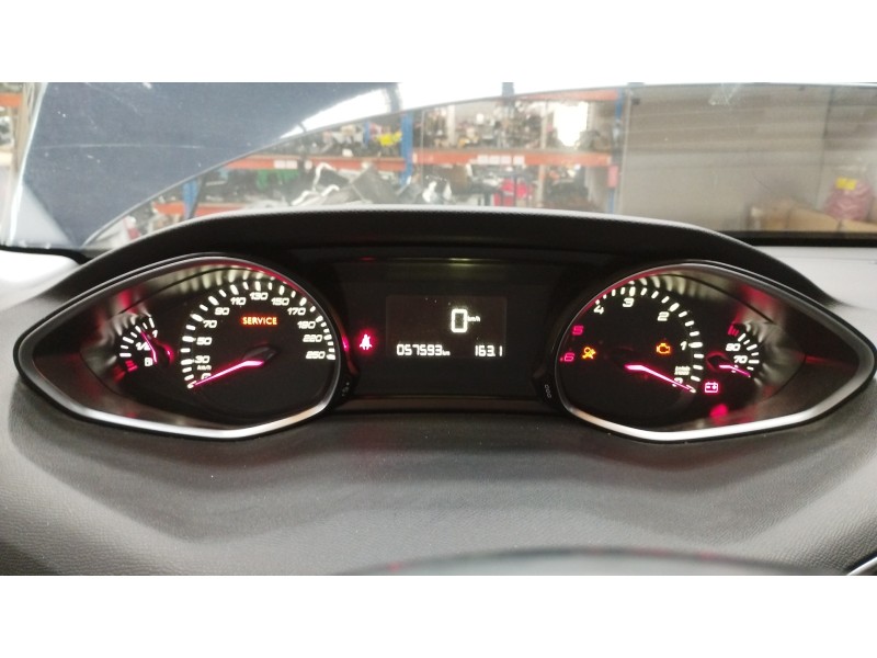 Recambio de cuadro instrumentos para peugeot 308 sw active referencia OEM IAM   