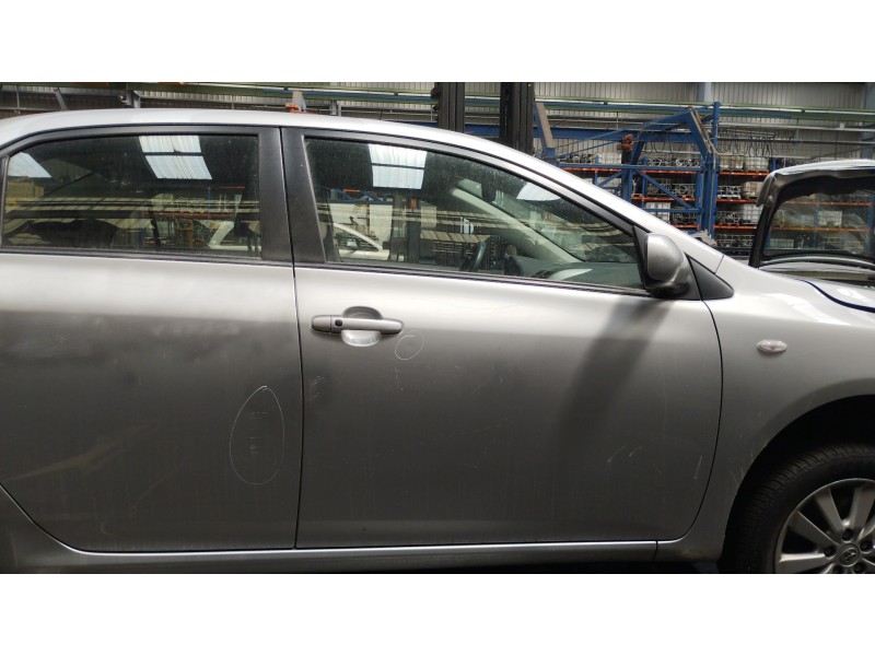 Recambio de puerta delantera derecha para toyota corolla (e15) high referencia OEM IAM   