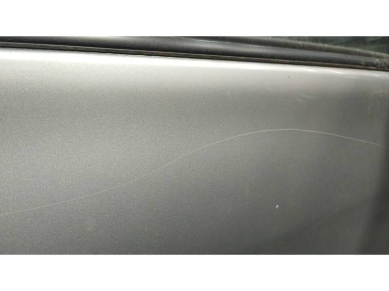 Recambio de puerta delantera derecha para toyota corolla (e15) high referencia OEM IAM   