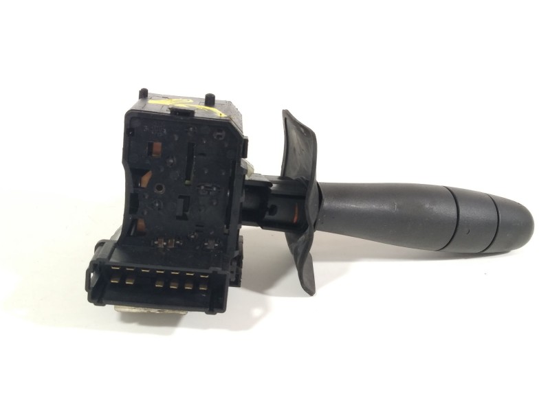 Recambio de mando limpia para dacia logan express ambiance referencia OEM IAM 8200792575  