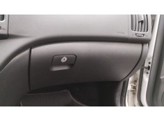 Recambio de guantera para hyundai i30 comfort referencia OEM IAM   