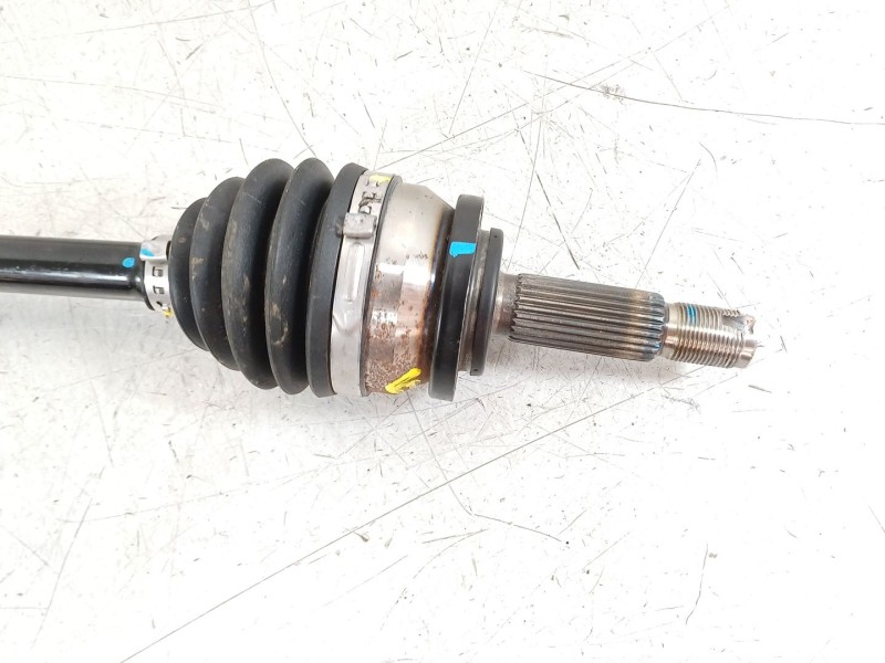 Recambio de transmision delantera izquierda para kia stonic (ybcuv) referencia OEM IAM 49500H8050  