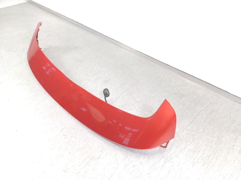 Recambio de aleron trasero para renault clio v (b7_) 1.0 sce 75 (b7m5) referencia OEM IAM 960308030R  