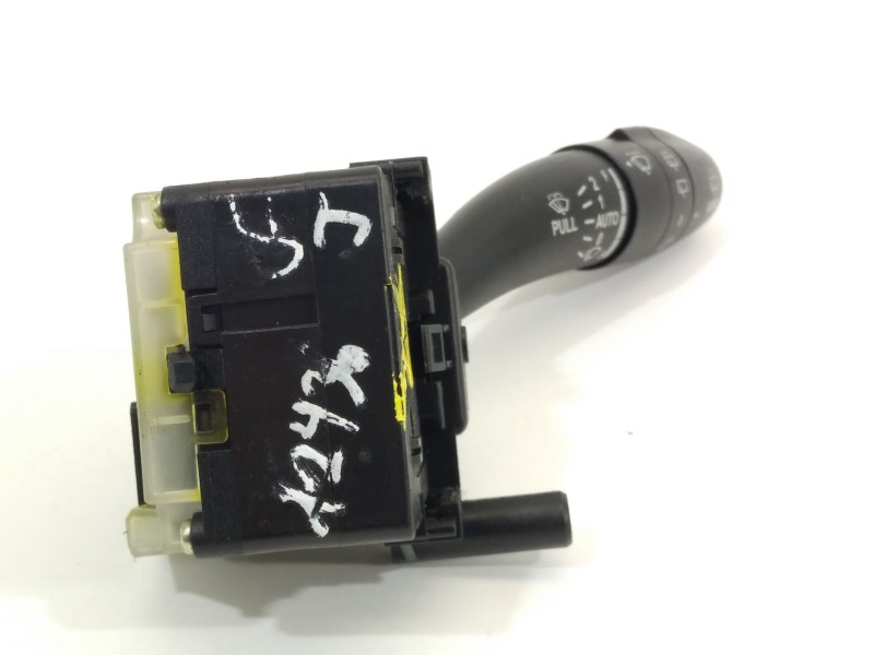 Recambio de mando limpia para kia cee´d emotion referencia OEM IAM 934201H300  