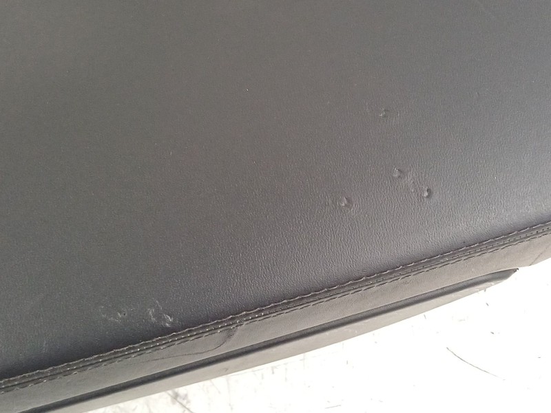 Recambio de apoyabrazos central para porsche panamera diesel referencia OEM IAM 970553111  