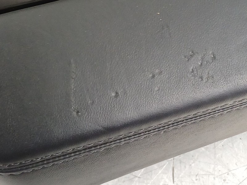 Recambio de apoyabrazos central para porsche panamera diesel referencia OEM IAM 970553411  