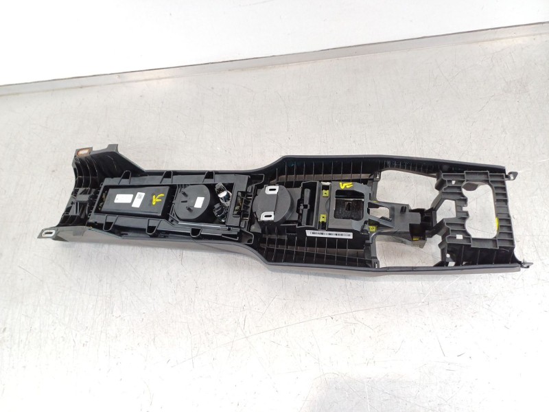 Recambio de apoyabrazos central para porsche panamera diesel referencia OEM IAM 970553411  