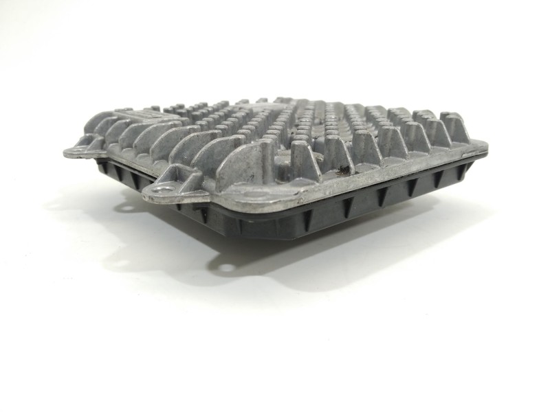 Recambio de centralita faros xenon para bmw serie x3 (g01) xdrive20d xline referencia OEM IAM 7472770  