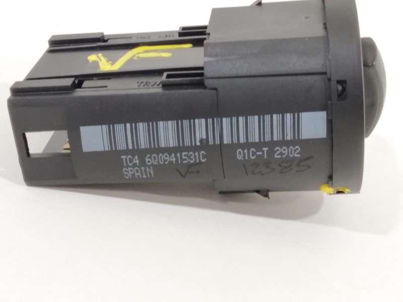 Recambio de mando luces para volkswagen polo iv (9n_, 9a_) 1.4 tdi referencia OEM IAM 6Q0941531C  
