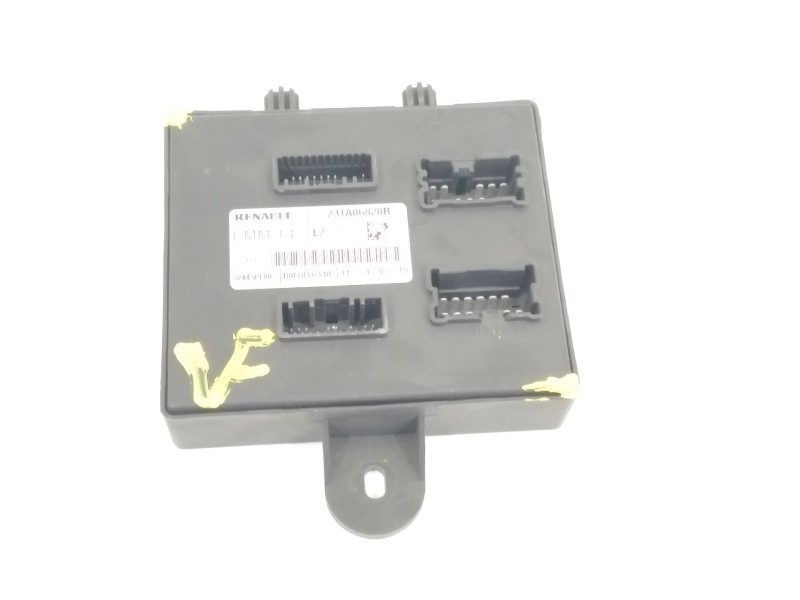 Recambio de modulo electronico para renault clio iv limited referencia OEM IAM 231A06828R  