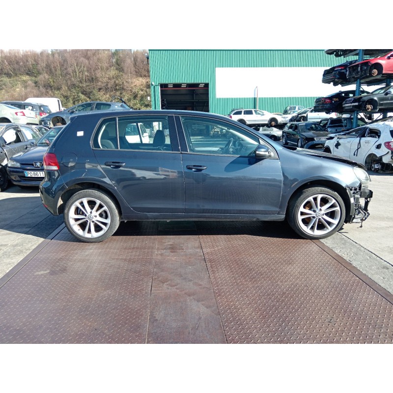 volkswagen golf vi (5k1) del año 2010