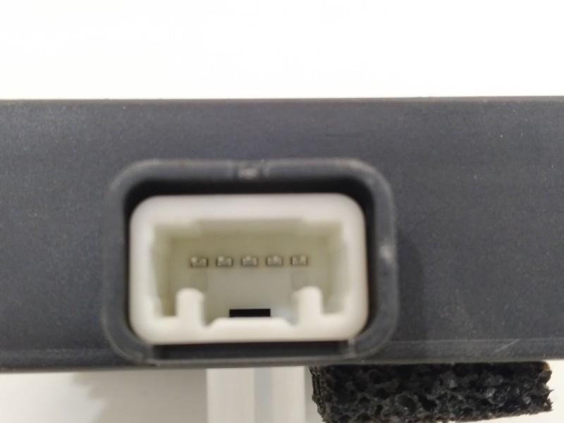 Recambio de modulo electronico para toyota auris luna+ referencia OEM IAM 8974102100  