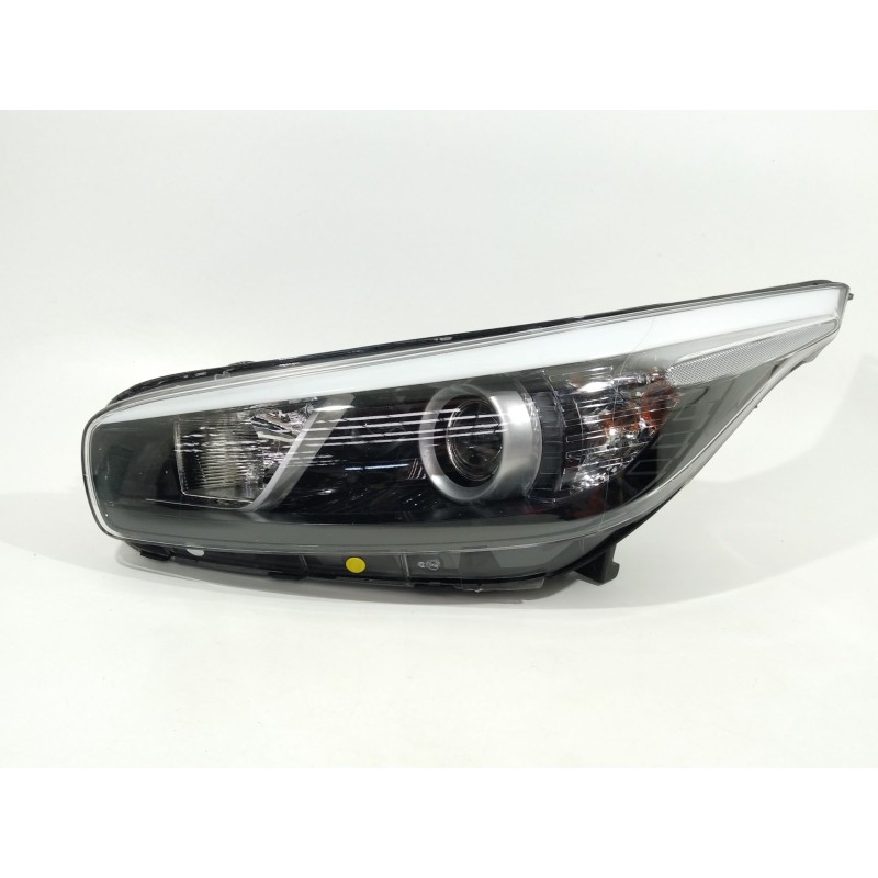 Recambio de faro izquierdo para kia cee´d (jd) 1.6 crdi 136 referencia OEM IAM 92101A2461  