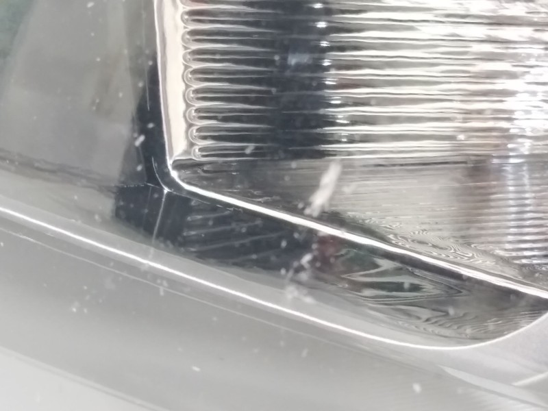 Recambio de faro izquierdo para kia cee´d (jd) 1.6 crdi 136 referencia OEM IAM 92101A2461  