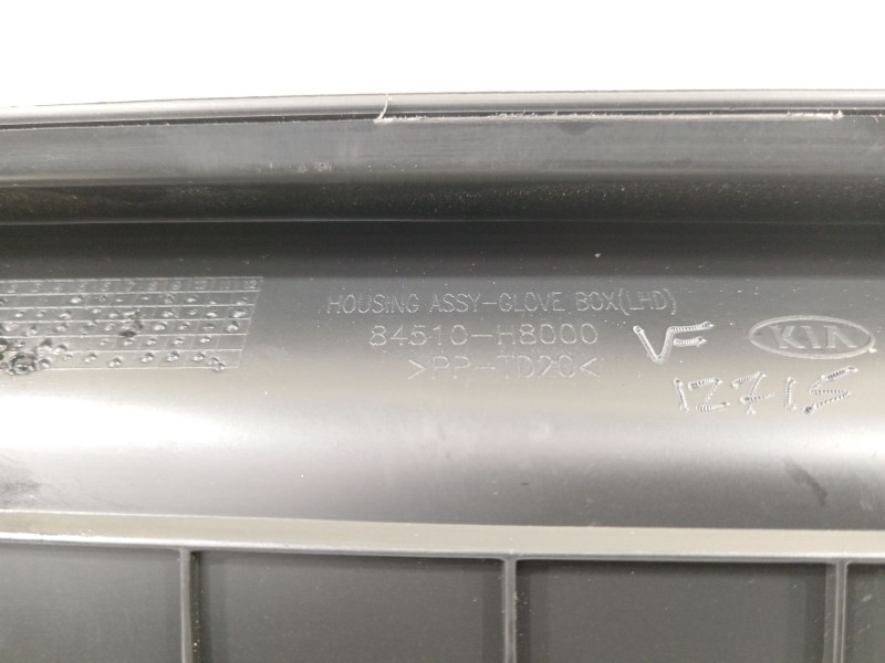 Recambio de guantera para kia stonic (ybcuv) referencia OEM IAM 84510H8000  