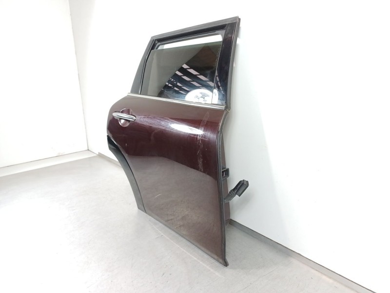 Recambio de puerta trasera derecha para bmw clubmancooper sd sd clubman referencia OEM IAM   