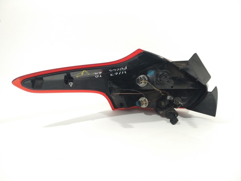 Recambio de piloto trasero derecho para ford focus turn. st-line b&r referencia OEM IAM F1EB13404CF  