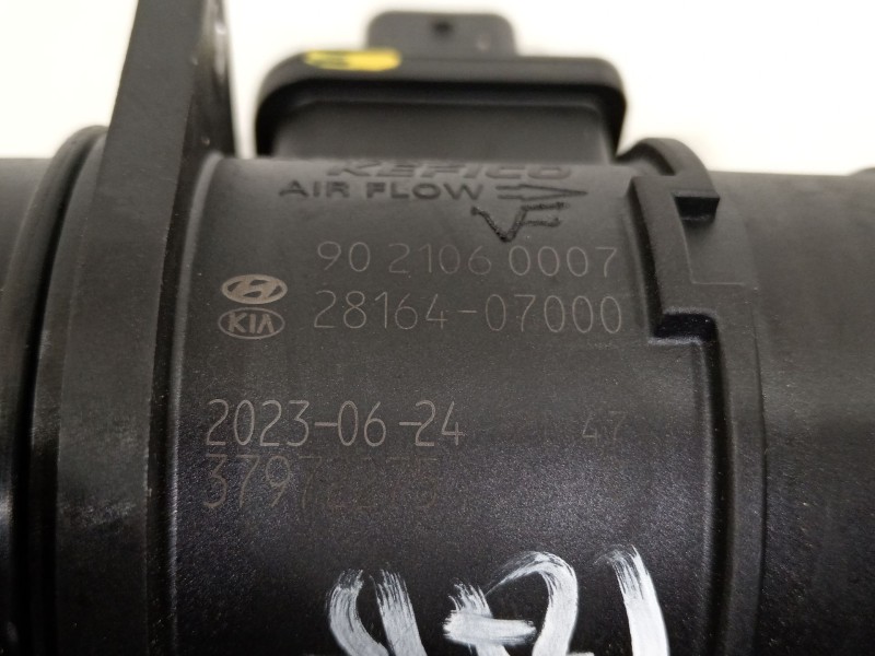 Recambio de caudalimetro para kia stonic (ybcuv) referencia OEM IAM 2816407000  