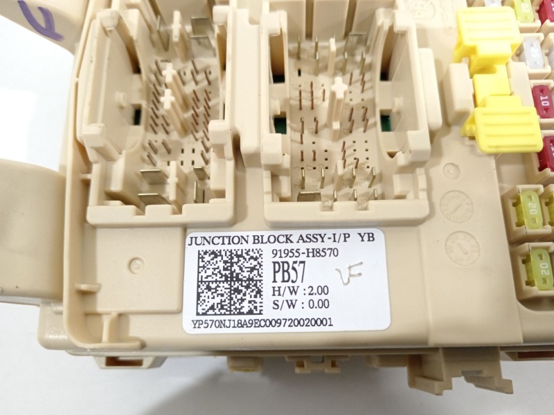 Recambio de caja reles / fusibles para kia stonic (ybcuv) referencia OEM IAM 91955H8570  