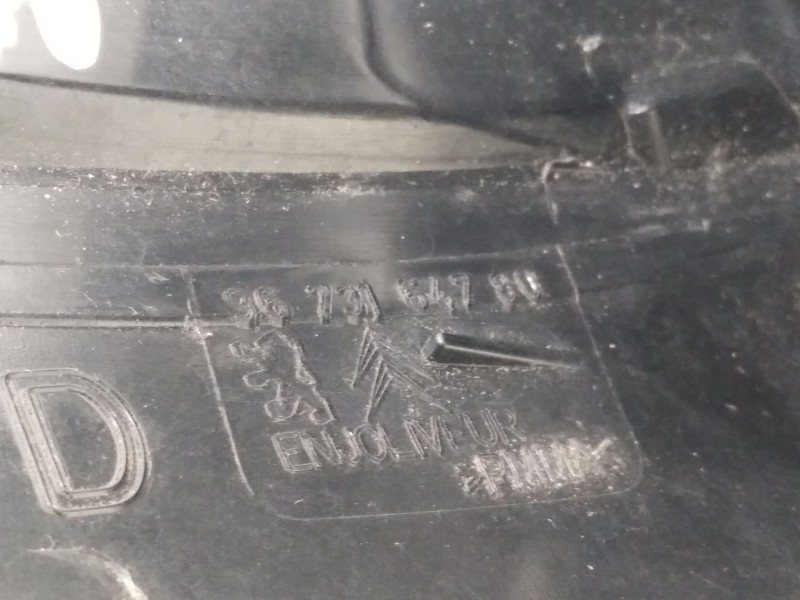 Recambio de piloto trasero derecho para citroën c4 picasso millenium referencia OEM IAM 9673164780  