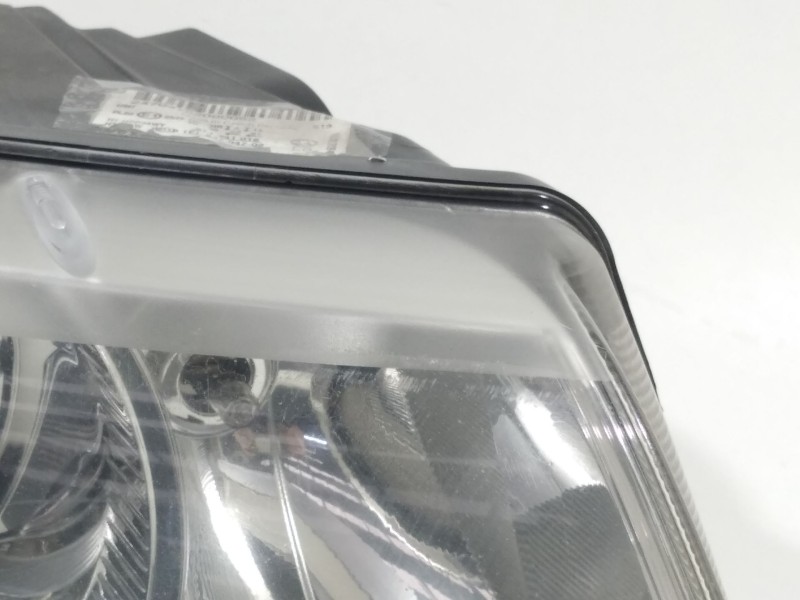 Recambio de faro derecho para skoda suberb (3t4) ambition referencia OEM IAM 3T1941016  