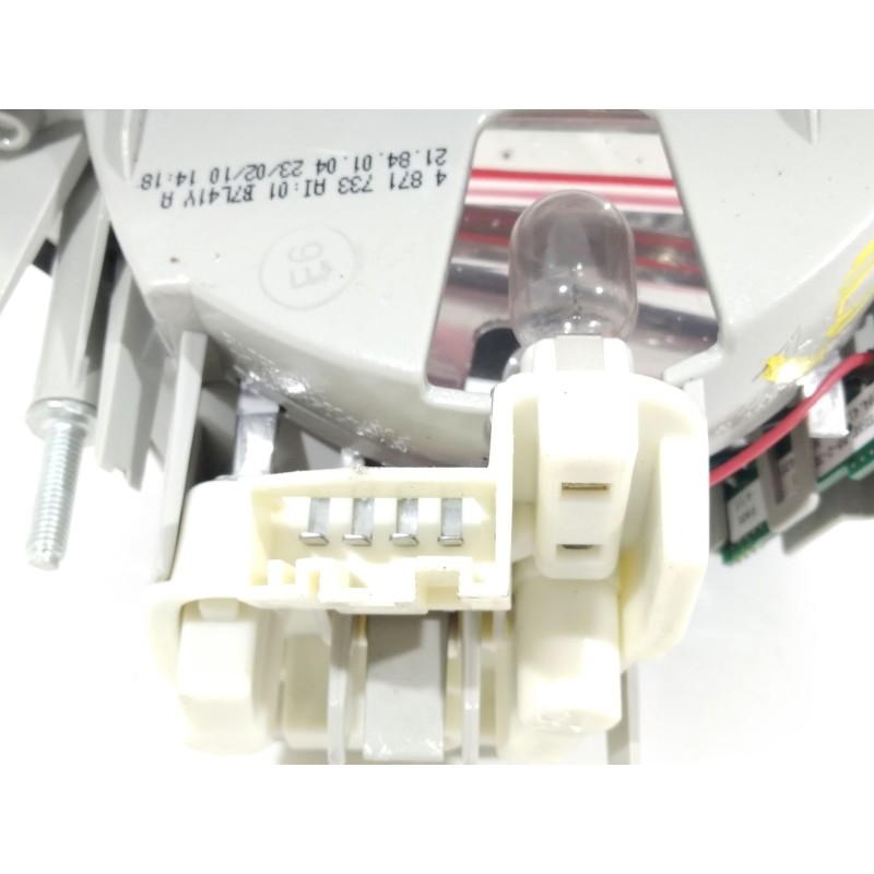 Recambio de piloto trasero izquierdo en porton para bmw 3 (e90) 320 d referencia OEM IAM 4871733  63214871733