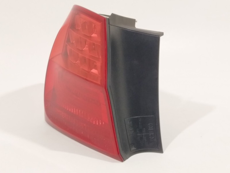 Recambio de piloto trasero izquierdo para bmw 3 (e90) 320 d referencia OEM IAM 4871731  63214871731