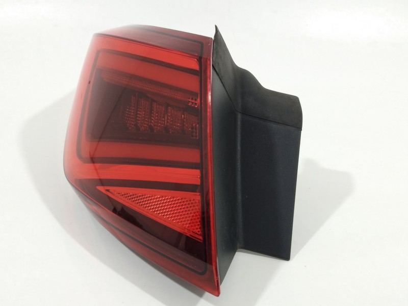 Recambio de piloto trasero izquierdo para seat leon st (5f8) x-perience titan desert 4drive referencia OEM IAM 5F9945207B  