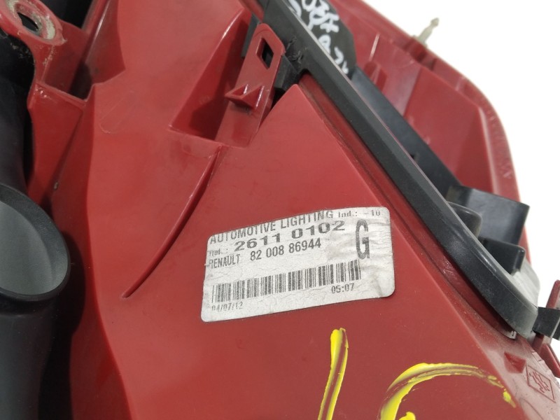 Recambio de piloto trasero izquierdo para renault clio iii authentique referencia OEM IAM 8200886944  