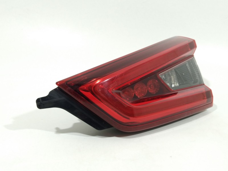 Recambio de piloto trasero derecho en porton para nissan qashqai (j11) 360 referencia OEM IAM 26550HV55A  