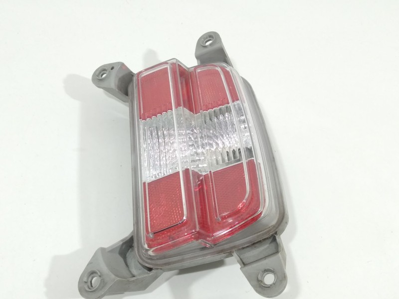 Recambio de piloto trasero derecho paragolpes para kia cee´d (jd) 1.6 crdi 136 referencia OEM IAM 92408A2650  