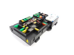 Recambio de caja reles / fusibles para bmw 4 coupé (g22, g82) m4 competition m xdrive referencia OEM IAM 61145A0E7D0  6135879547 2