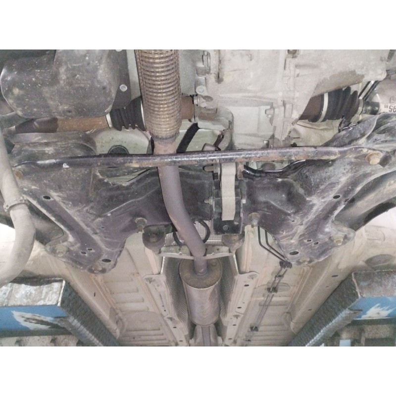 Recambio de puente delantero para peugeot 208 i (ca_, cc_) 1.2 vti 82 referencia OEM IAM   