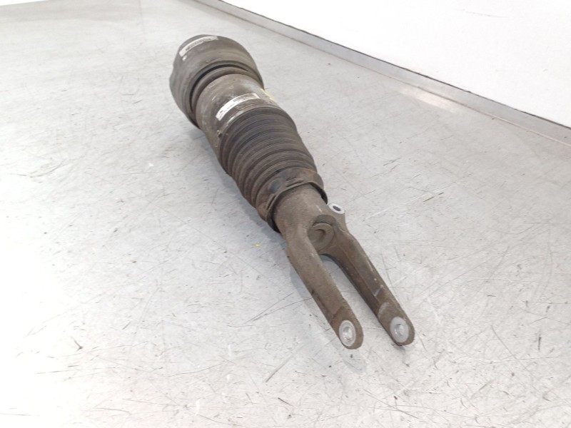 Recambio de amortiguador delantero izquierdo para porsche panamera diesel referencia OEM IAM 97034305135  