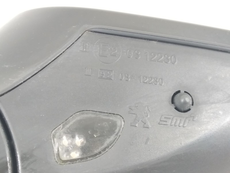 Recambio de retrovisor derecho para peugeot 308 style referencia OEM IAM 98088637XT  