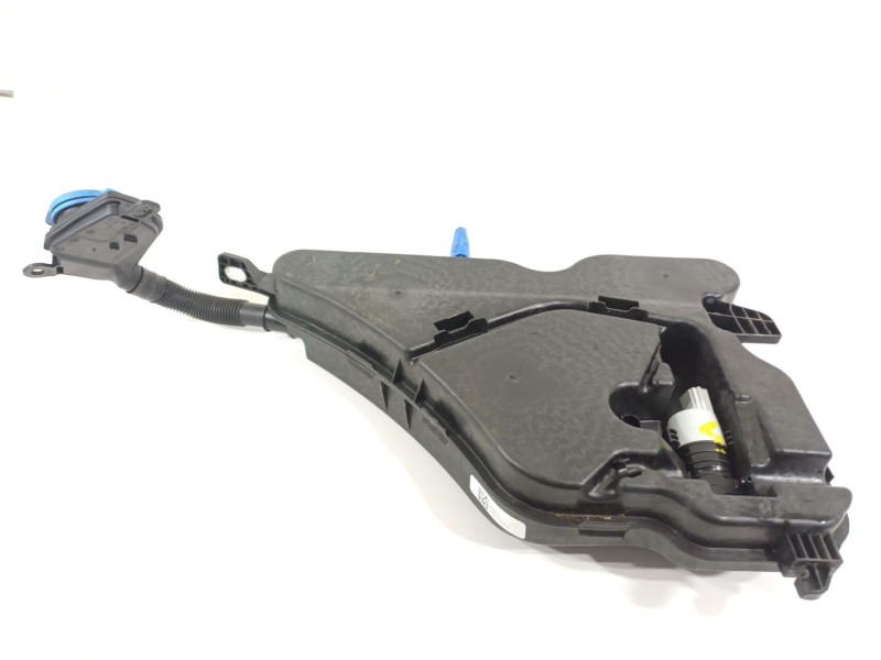 Recambio de deposito limpia para bmw 4 coupé (g22, g82) m4 competition m xdrive referencia OEM IAM 61668084422  61669502227