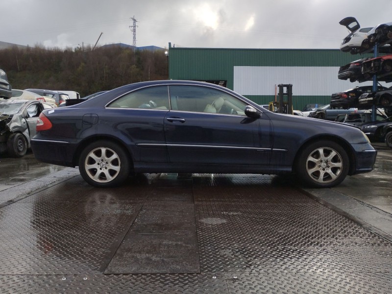 mercedes-benz clk (c209) del año 2002