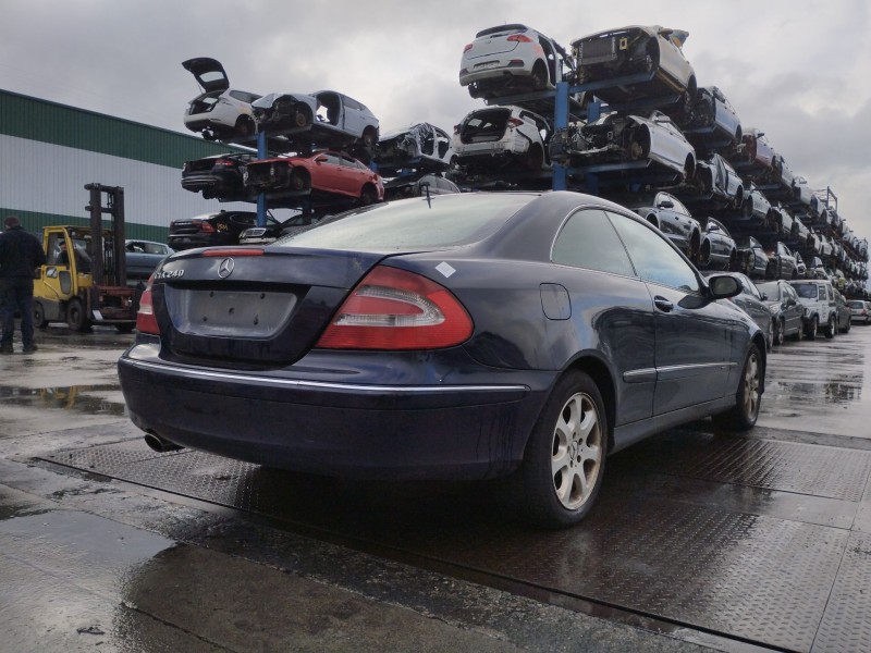 mercedes-benz clk (c209) del año 2002
