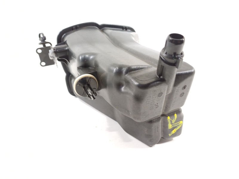 Recambio de deposito expansion para bmw 4 coupé (g22, g82) m4 competition m xdrive referencia OEM IAM 17138093924  8093924